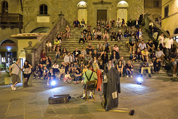 spettacolo di strada
