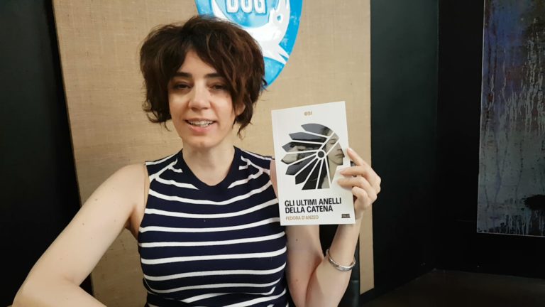 Fedora D’Anzeo lancia Gli Ultimi Anelli Della Catena all’Ortica. Intervista e video esclusivi