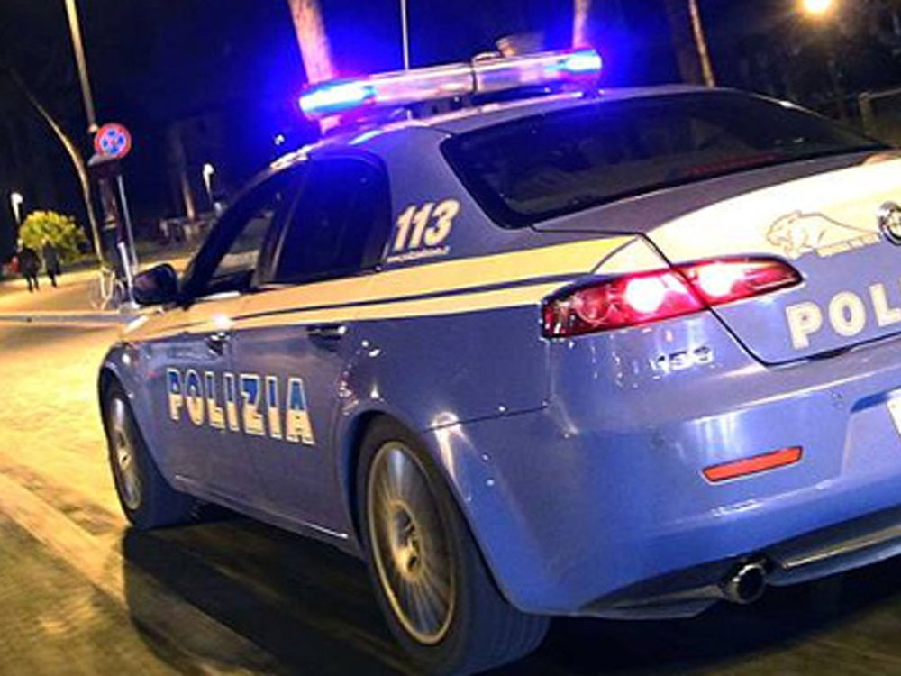 Lite violenta tra senza fissa dimora ad Arezzo: interviene la Polizia