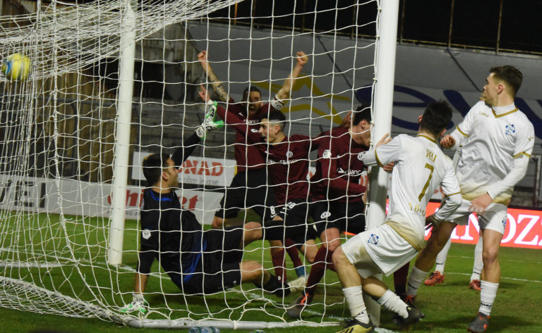 L’Arezzo pareggia al 96’: 1-1 contro il Como