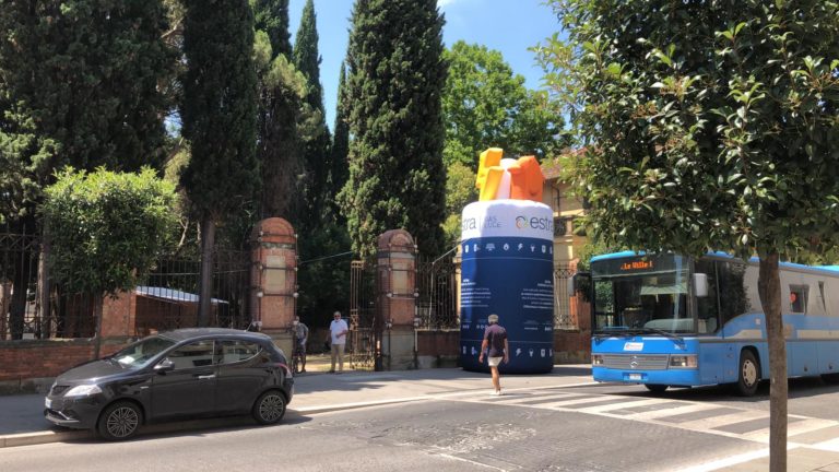 Una brutta “torta nuziale” all’Anfiteatro