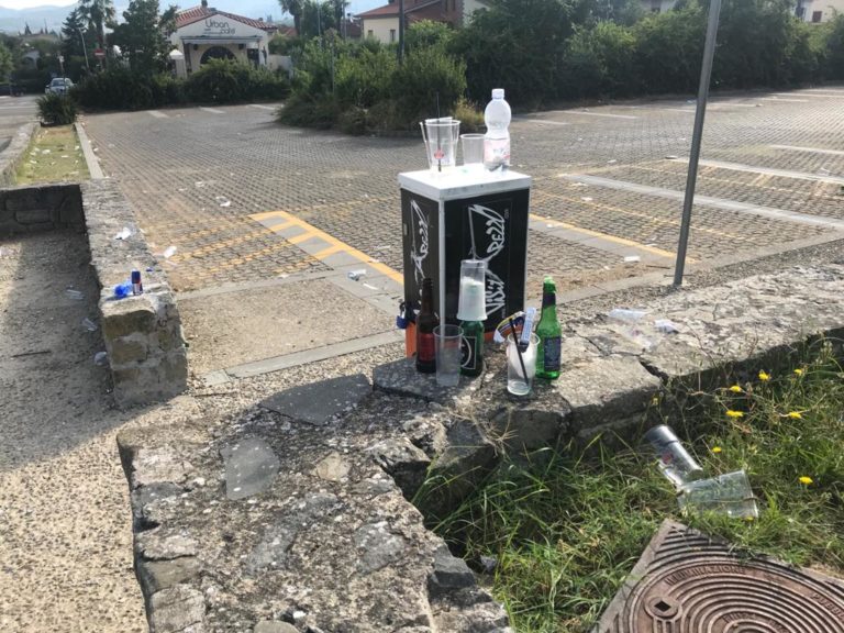 Il ritorno degli incivili all’Urban Cafè