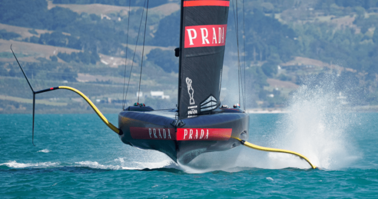 Luna Rossa dal 13 febbraio in gara per la Coppa America