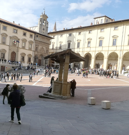 Piazza Vasari2