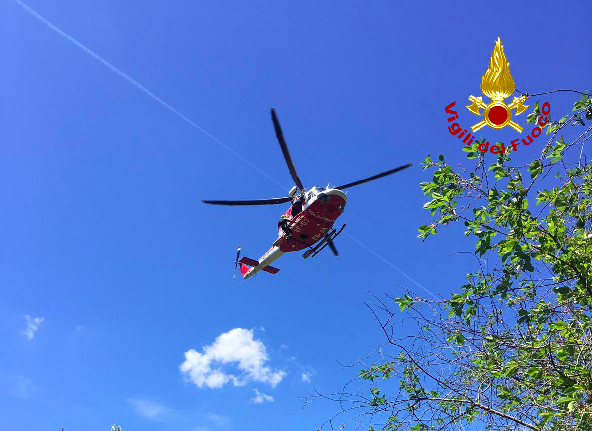vigili del fuoco elisoccorso