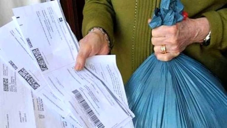 Aumento Tari ad Arezzo: interrogativi di Donati e Sileno su scelte e equità