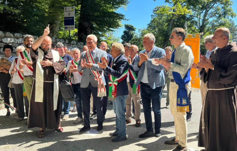 Inaugurata la strada provinciale di accesso al Santuario della Verna