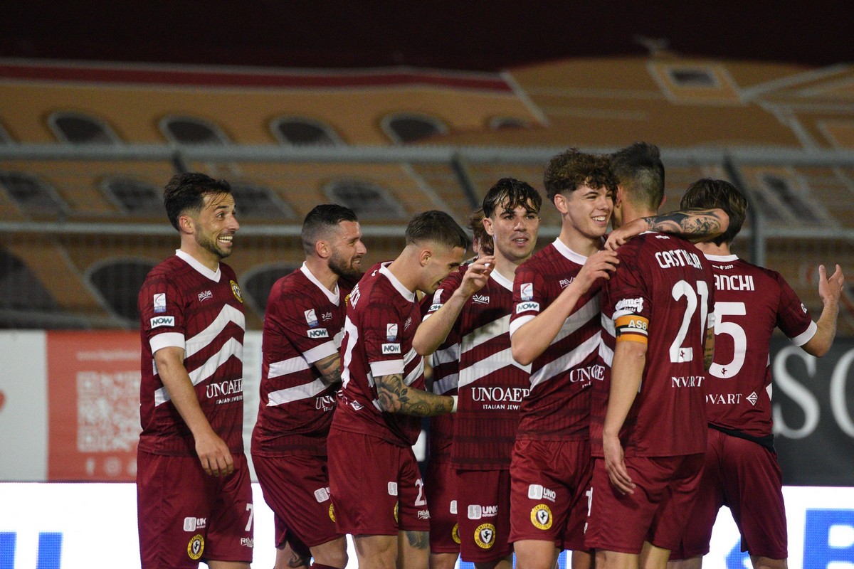 Vittoria dell’ Arezzo: Sestri Levante sconfitto 2 1! Guarda le foto della partita qui!