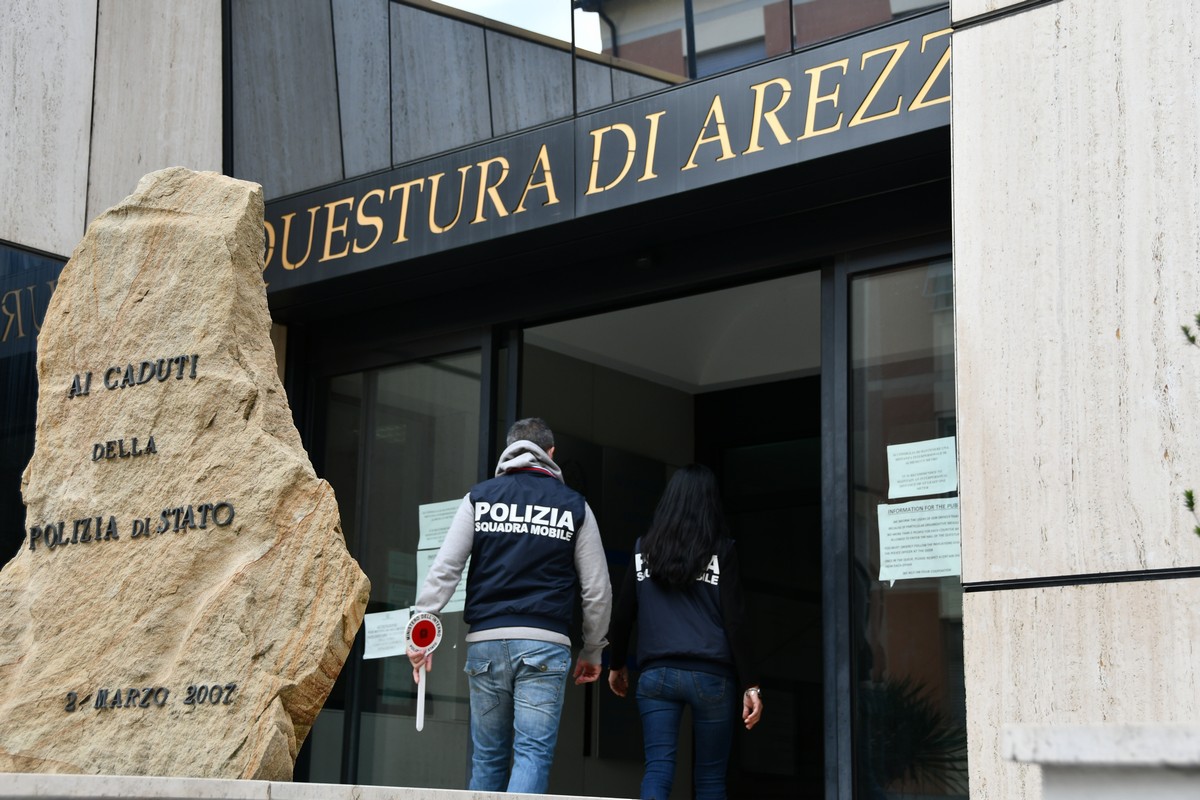 Arrestato pedofilo