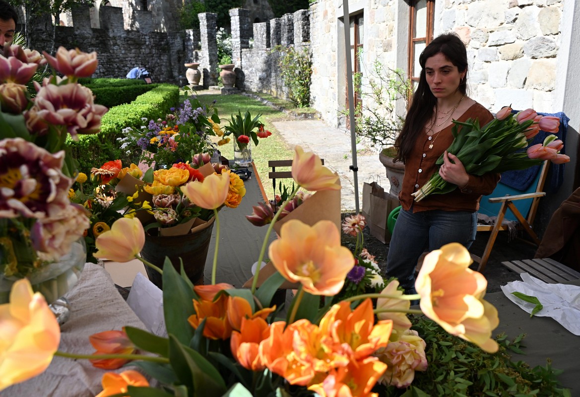 Esplorando la connessione tra natura e emozione attraverso SlowFlowers Italy