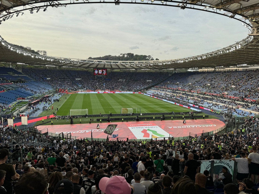 Battaglia tra ultras di Atalanta e Juventus sull’A1