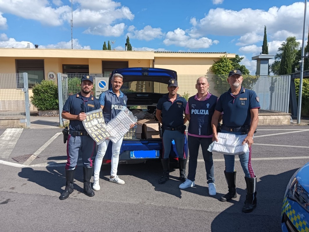 Arrestato trafficante di droga con 80 Kg di hashish e fermato un ricercato per rapina
