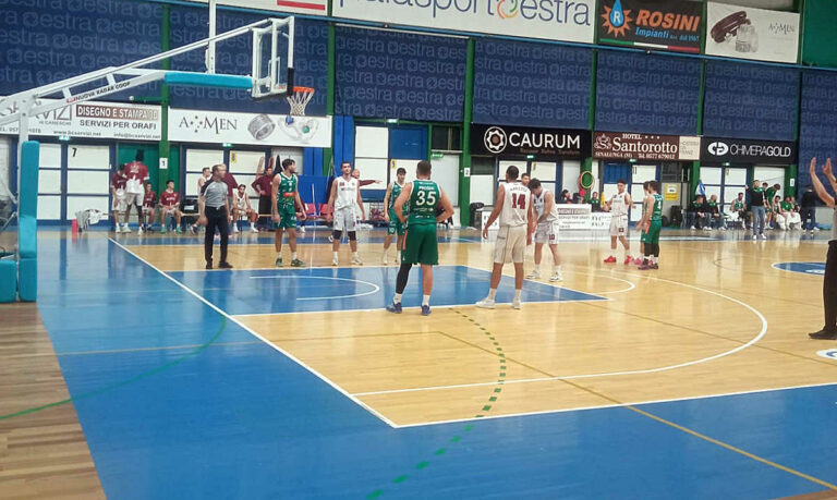 La BC Servizi torna alla vittoria: battuta Mens Sana al Palasport Estra