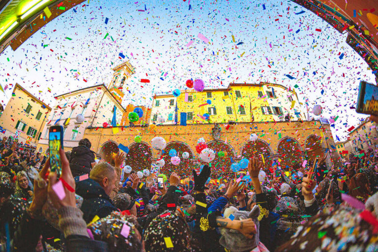 Foiano della Chiana: il carnevale più antico d’Italia torna dal 9 febbraio al 9 marzo