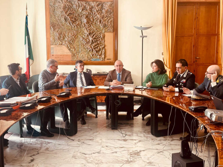 Arezzo, sicurezza nel centro storico: intensificati i controlli e il dialogo con i commercianti