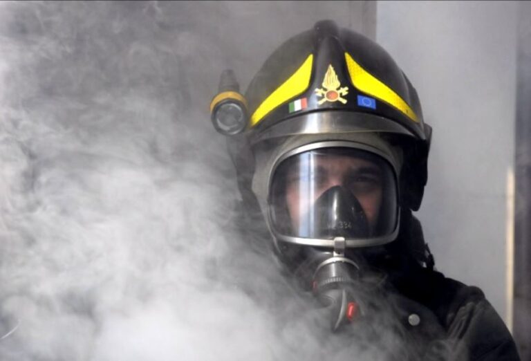 Indagine sui Pfas nei Vigili del Fuoco: quattro morti per glioblastoma, le famiglie chiedono risposte
