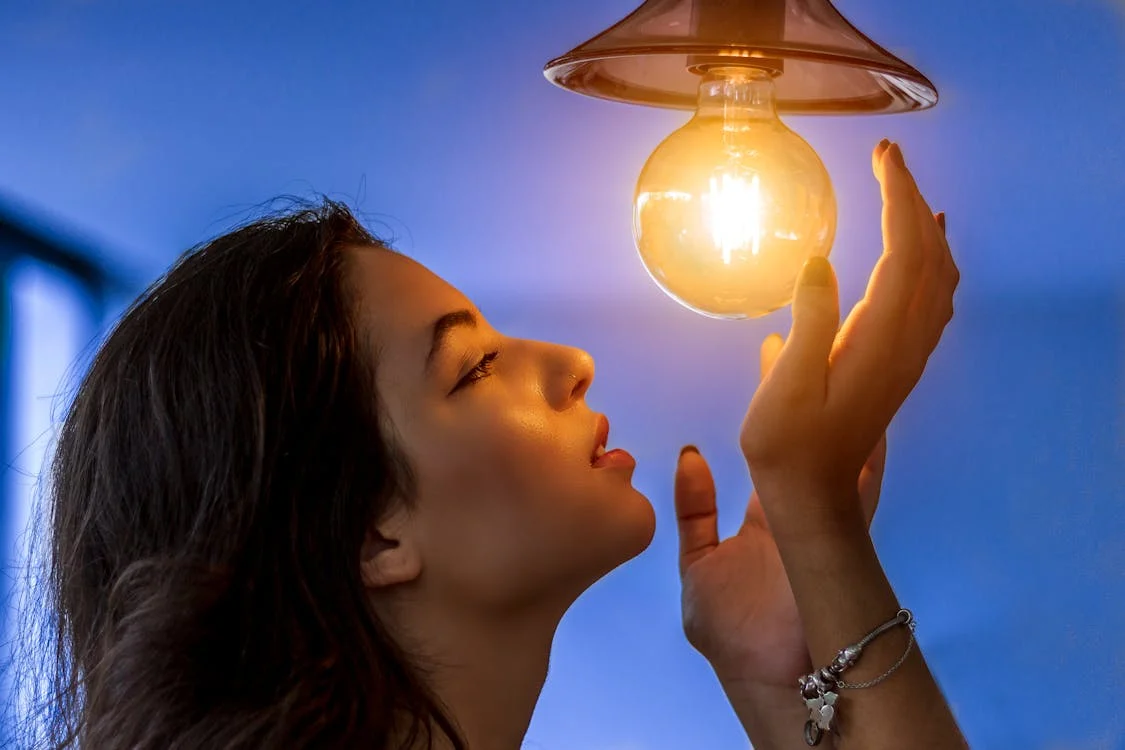 Caro energia da Lortica.it caro energia difendersi si può incontri informativi a bibbiena e camucia
