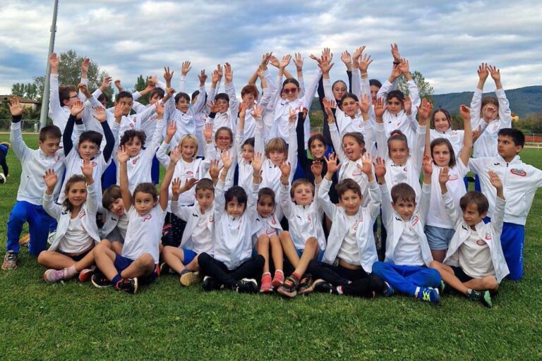 Pioggia di medaglie per l’Alga Atletica Arezzo: venti podi in un solo pomeriggio