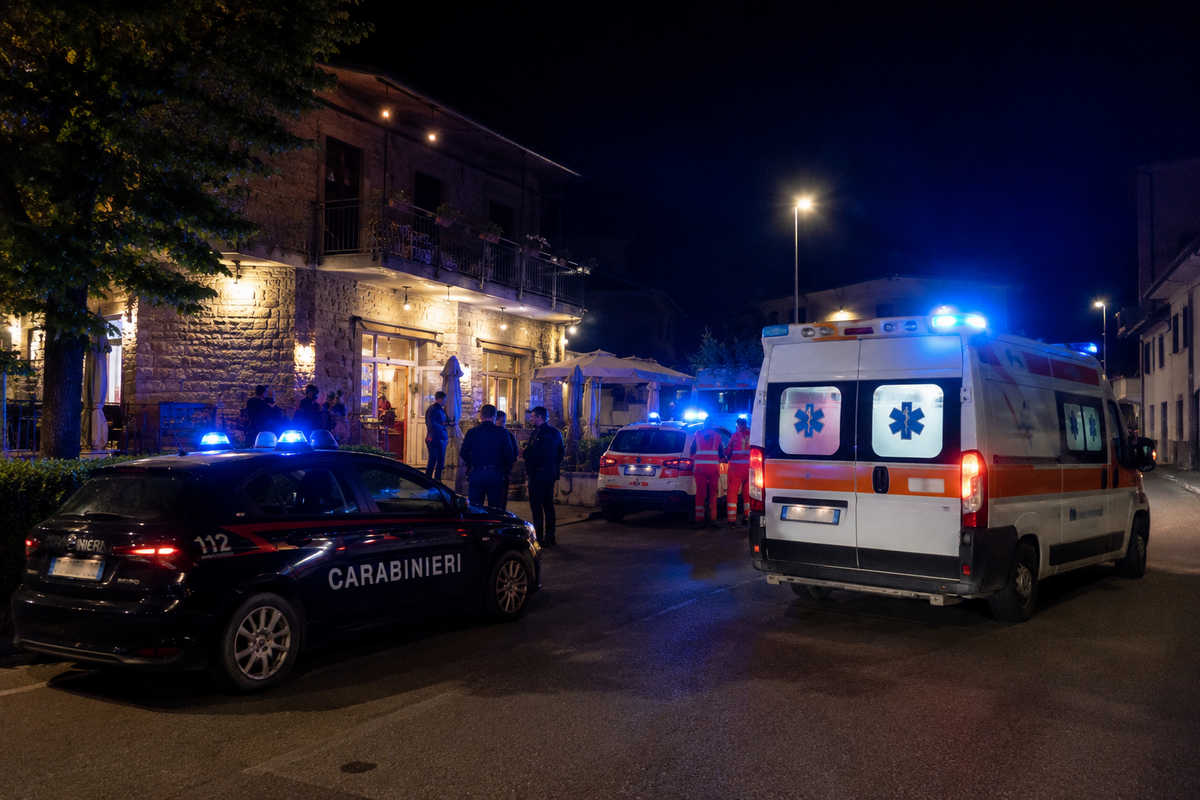 Carabinieri -ambulanza