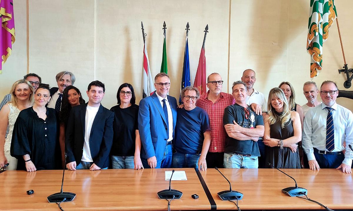 a san domenico unn8217232 festa se un ci si perde almeno tre sere torna certe notti e ad arezzo si rischia di rientr224 a casa prima di settembre da Lortica.it a san domenico unn8217232 festa se un ci si perde almeno tre sere torna certe notti e ad arezzo si rischia di rientr224 a casa prima di settembre