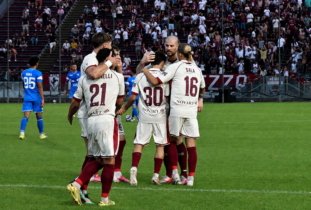 Arezzo Brescia Coppa Italia arezzo esulta goal Arena