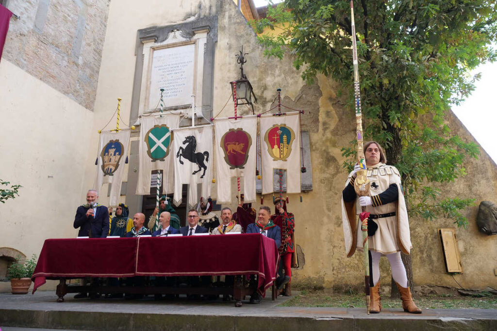 La Lancia d’Oro della 150ª Giostra del Saracino presentata ad Arezzo
