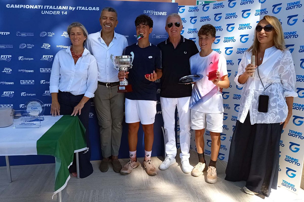 di leva fa doppietta al tennis giotto suoi singolare e doppio agli italiani under14 da Lortica.it di leva fa doppietta al tennis giotto suoi singolare e doppio agli italiani under14