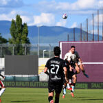 Arezzo-Südtirol 1-4, contrasto su un pallone alto