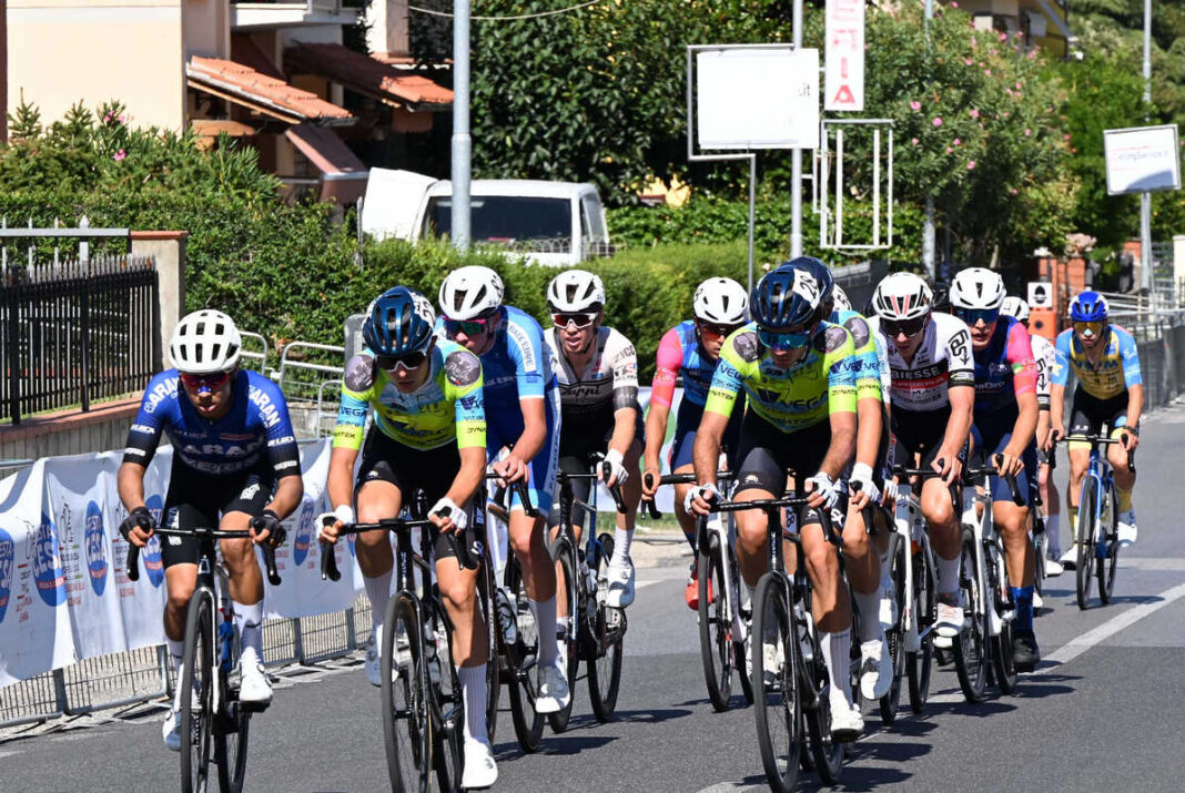 Circuito di Cesa, Savekin mette il turbo e lascia tutti a venti secondi ...