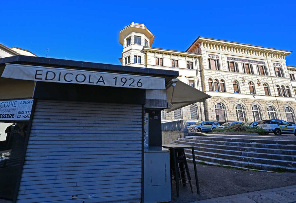 Edicole chiuse, inutilizzate o riconvertite ad Arezzo