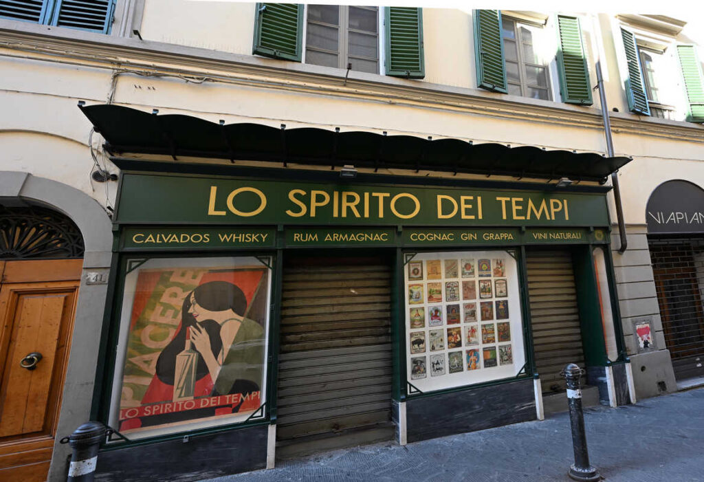 Edicole chiuse, inutilizzate o riconvertite ad Arezzo