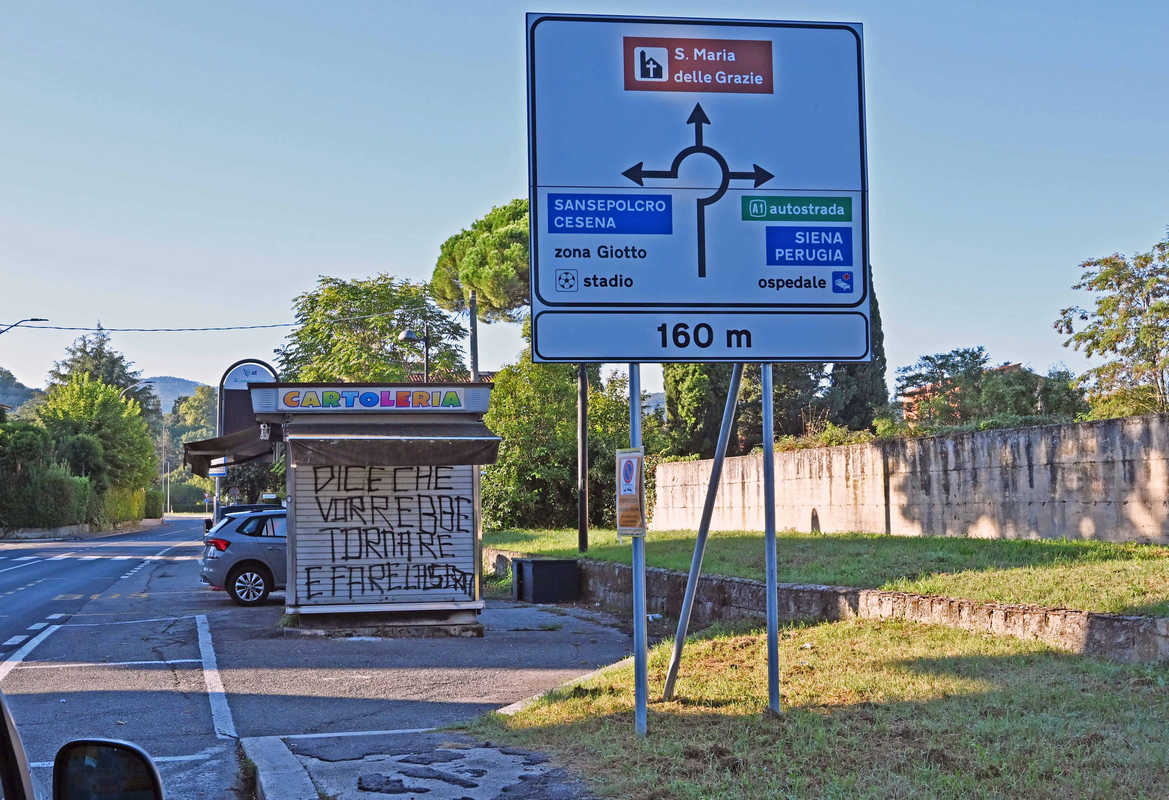 Edicole chiuse ad Arezzo – ricognizione 5 Edicole chiuse, inutilizzate o riconvertite ad Arezzo