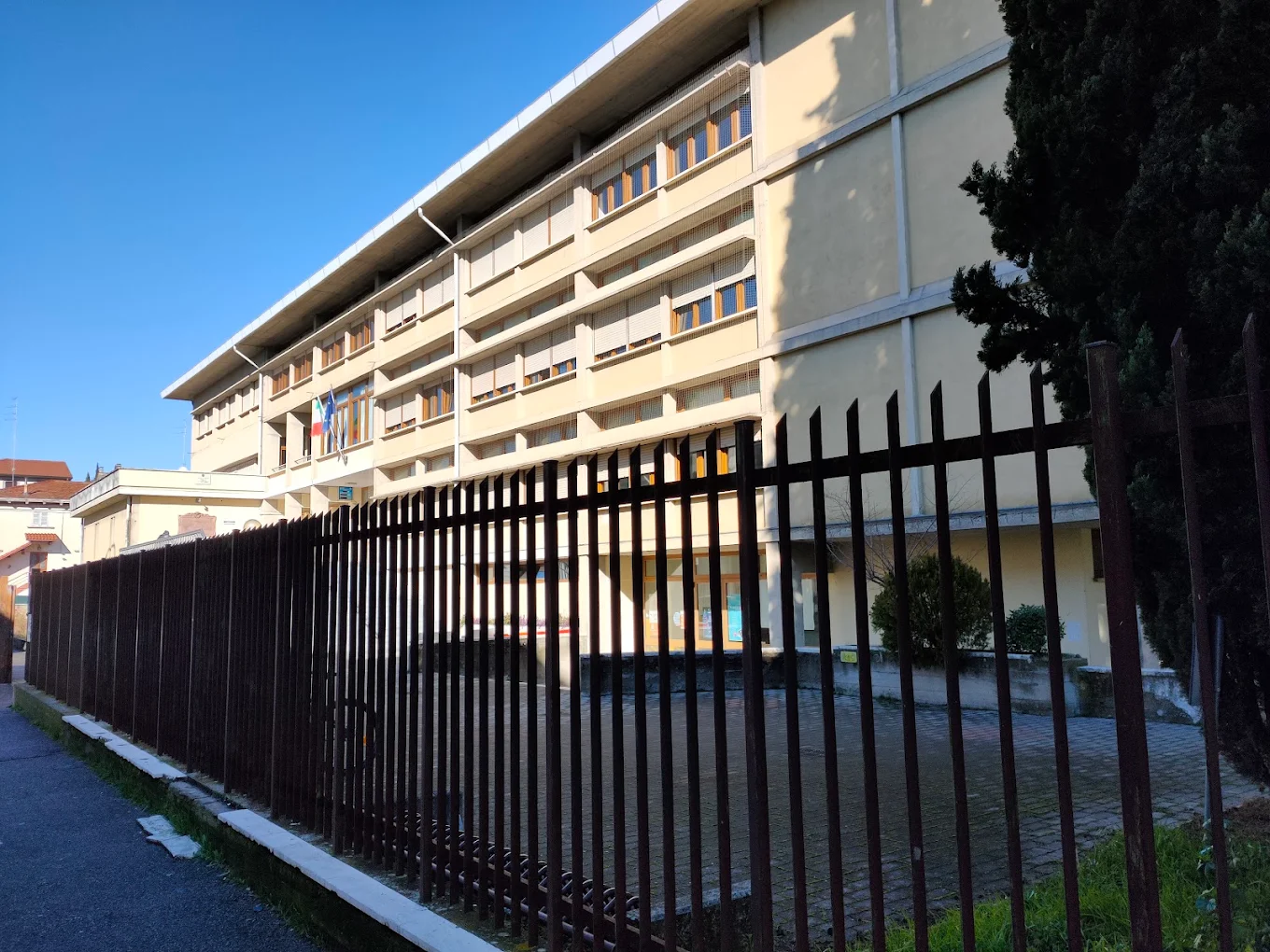 scuola-inclusione-studenti-stranieri-arezzo Scuola ad Arezzo, dibattito sull'inclusione degli studenti stranieri nelle classi