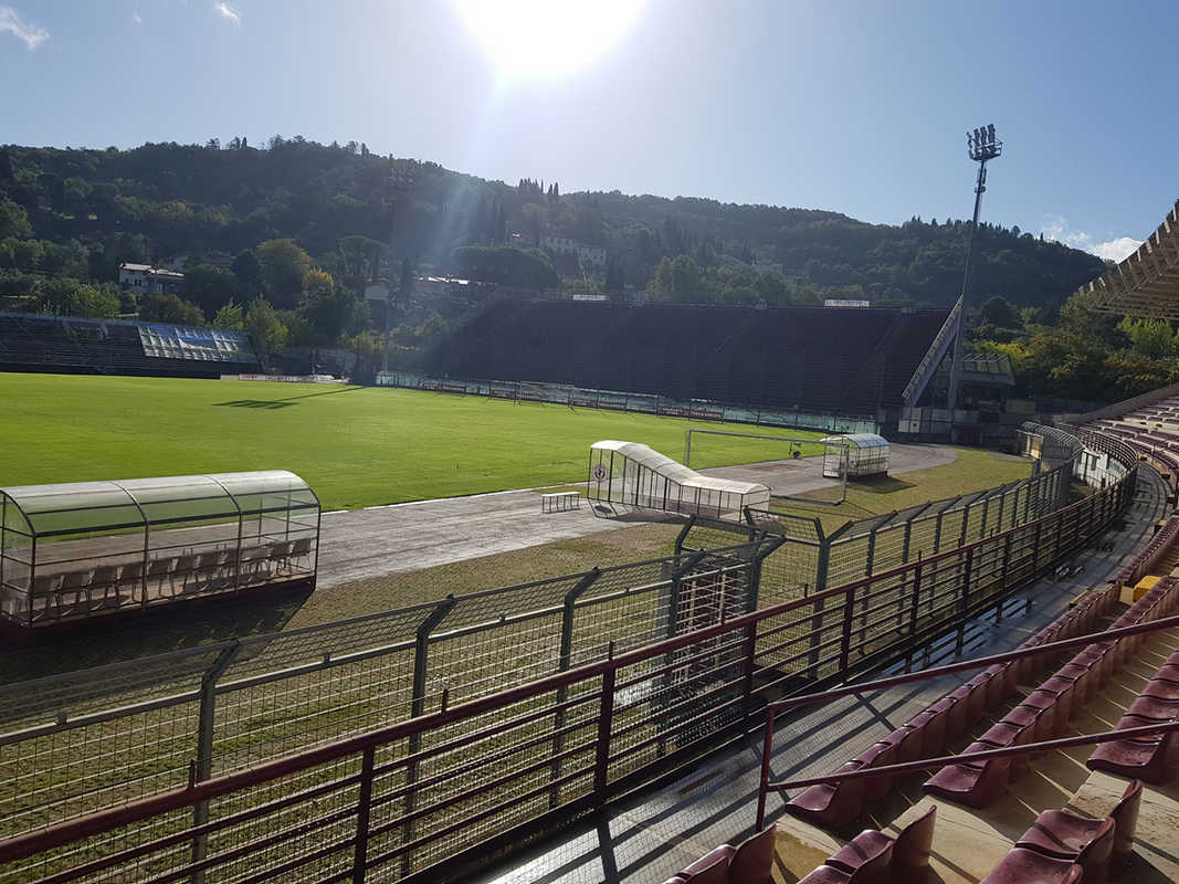 stadio Stadio Comunale di Arezzo, sospesi dal Tar quattro Daspo dopo Arezzo-Ravenna