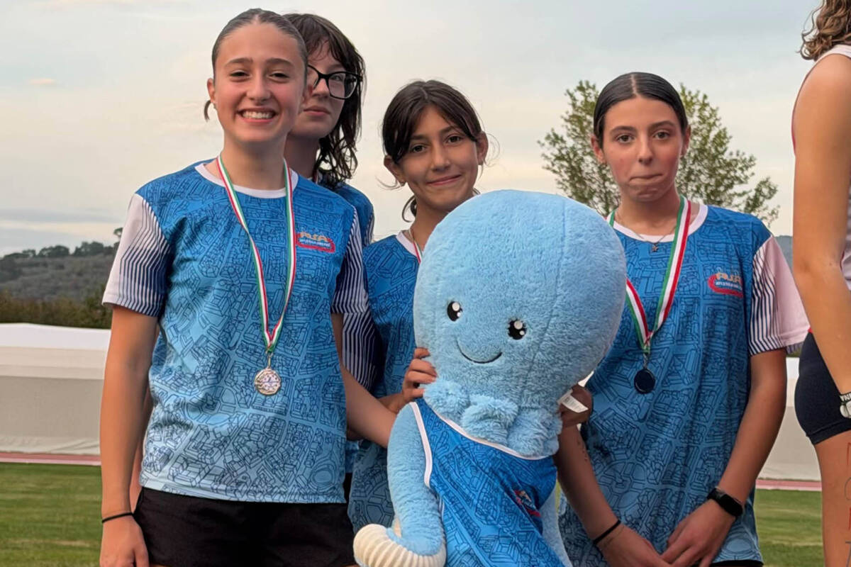 Alga Atletica Arezzo - Staffetta 4x100 Ragazze, Campionati Provinciali 10.2026 (1) Staffetta 4x100 Ragazze dell’Alga Atletica Arezzo ai campionati provinciali giovanili