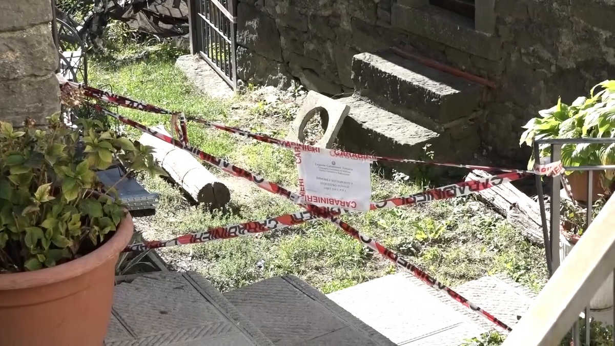 bibbiena l8217ultimo saluto a giancarlo bernardini proseguono le indagini sulla morte da Lortica.it bibbiena l8217ultimo saluto a giancarlo bernardini proseguono le indagini sulla morte