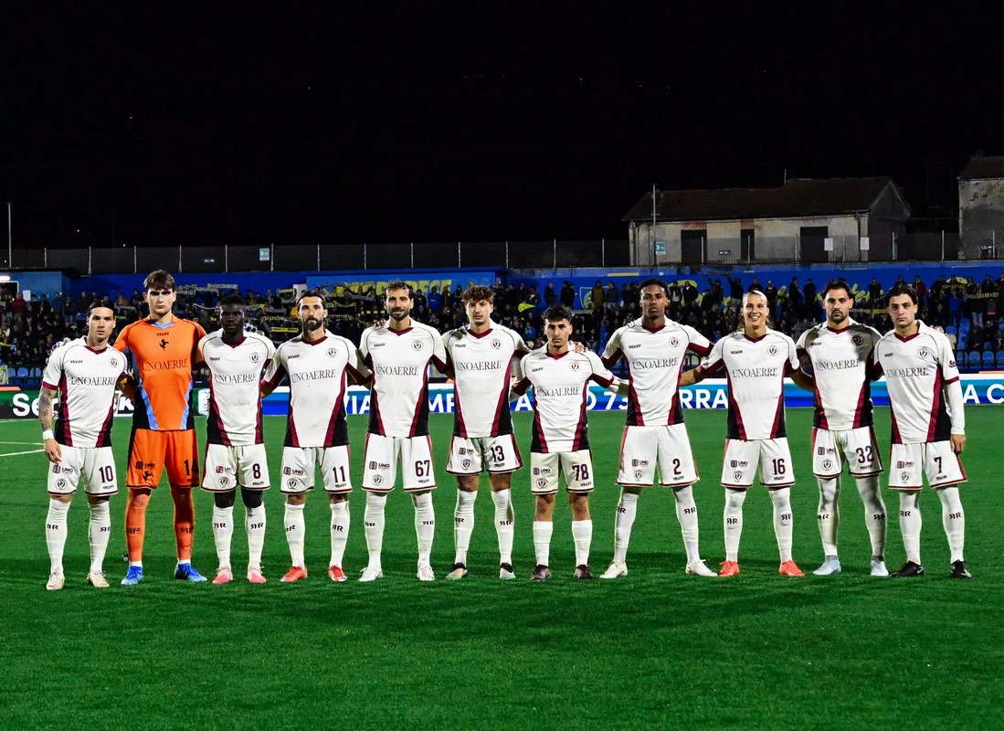 carrarese-arezzo-2026-formazione La formazione dell'Arezzo schierata prima della partita contro la Carrarese del 28 ottobre 2026.