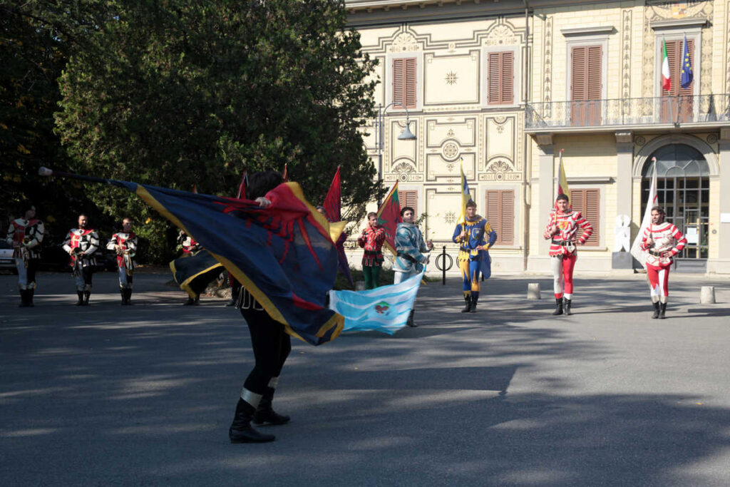 Sbandieratori di Arezzo al Parco del Pionta - foto 25