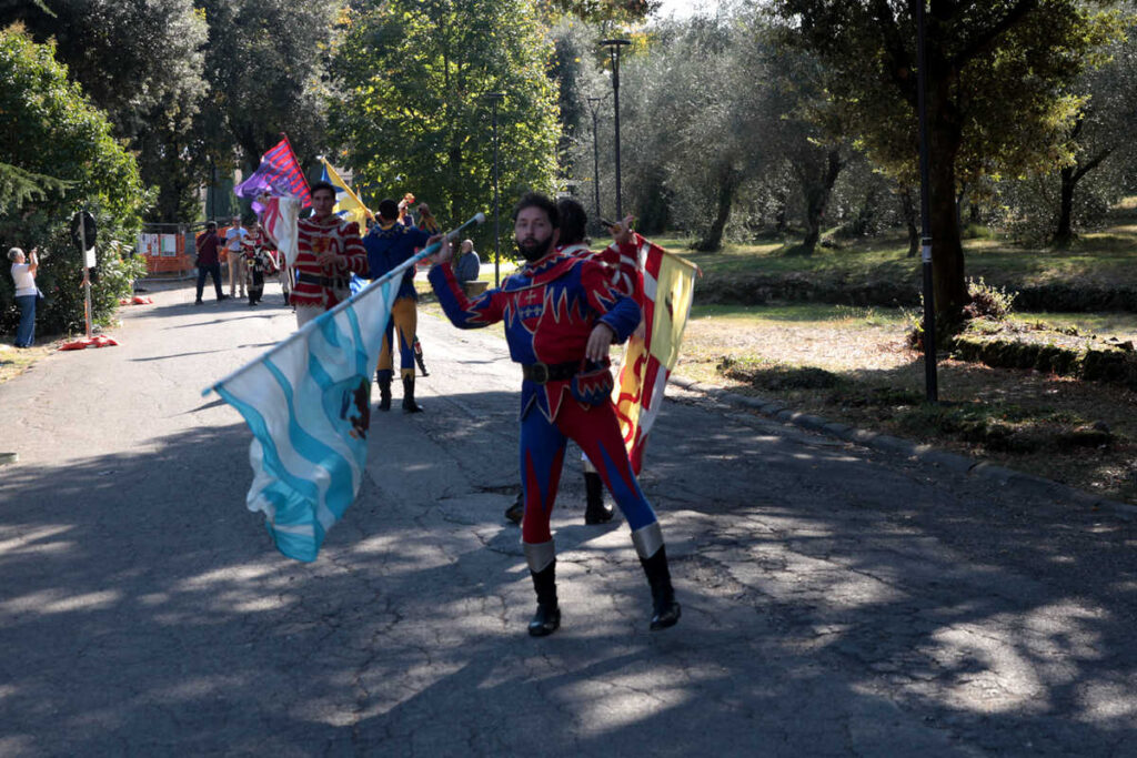Sbandieratori di Arezzo al Parco del Pionta - foto 28